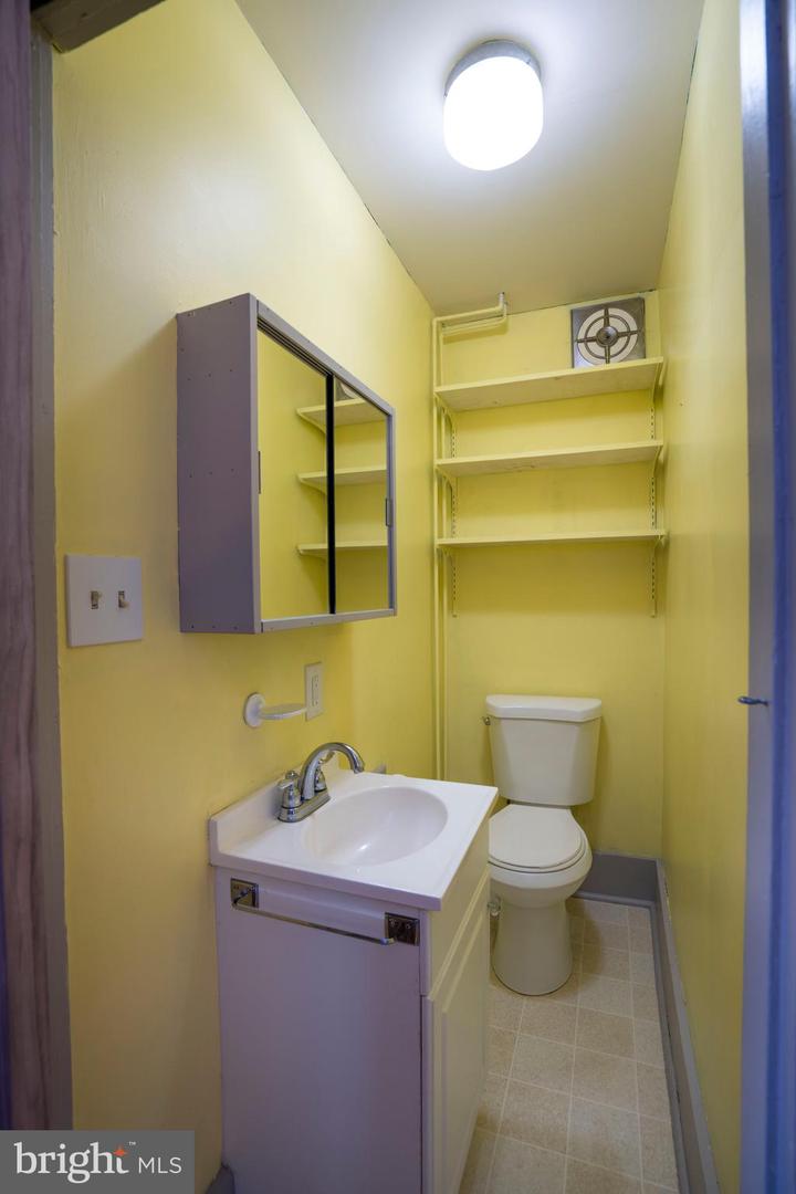 149 Penn St Property Photo 33