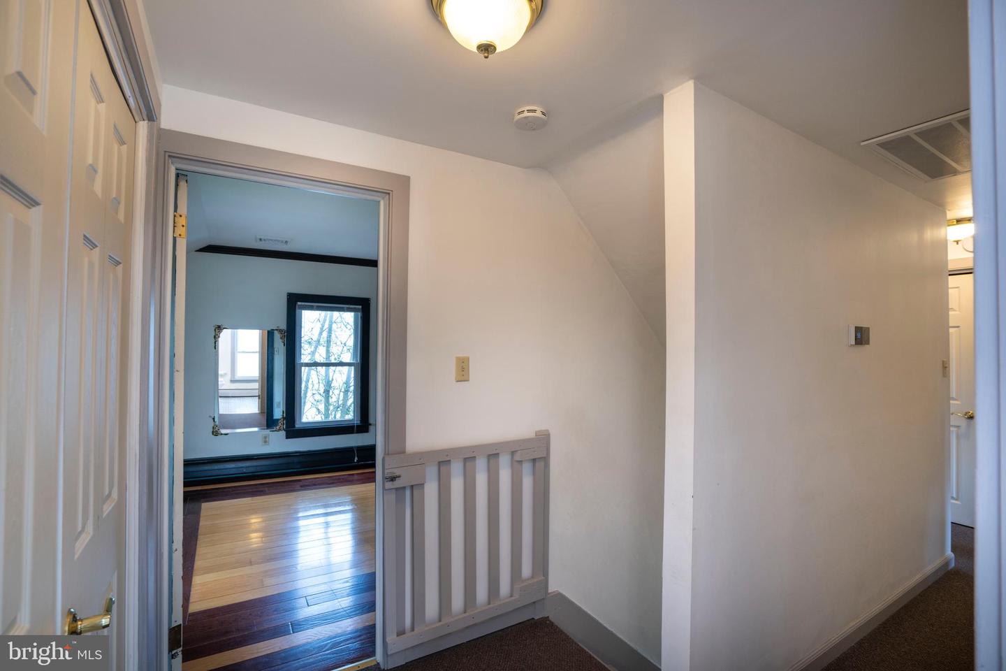 149 Penn St Property Photo 37