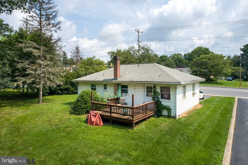 1386 N Atherton St Property Photo 12