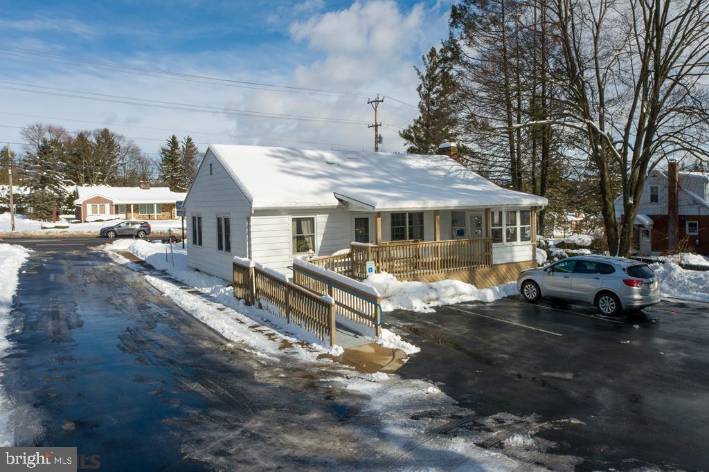 1380-1386 N Atherton St Property Photo 18