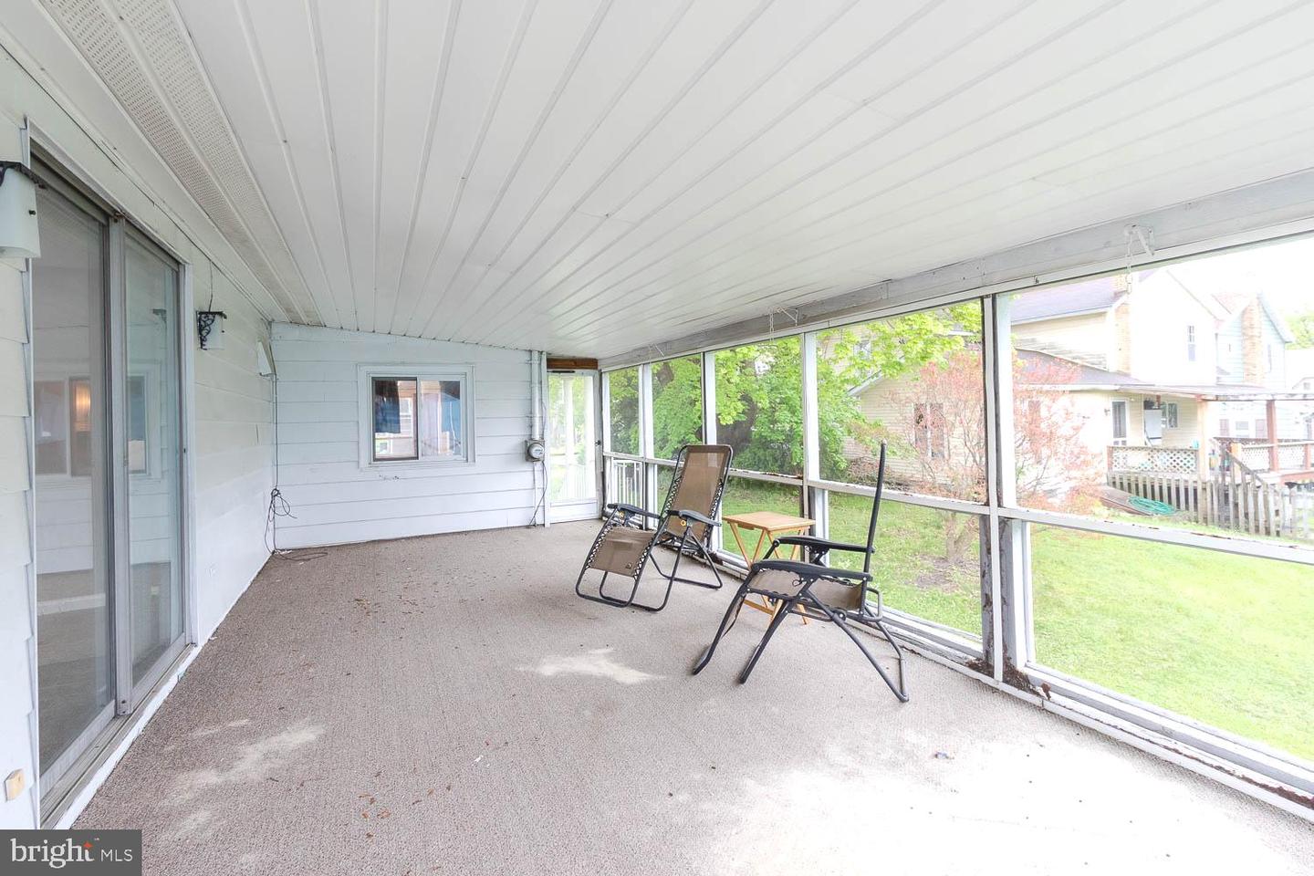 1307 E Pine St Property Photo 12