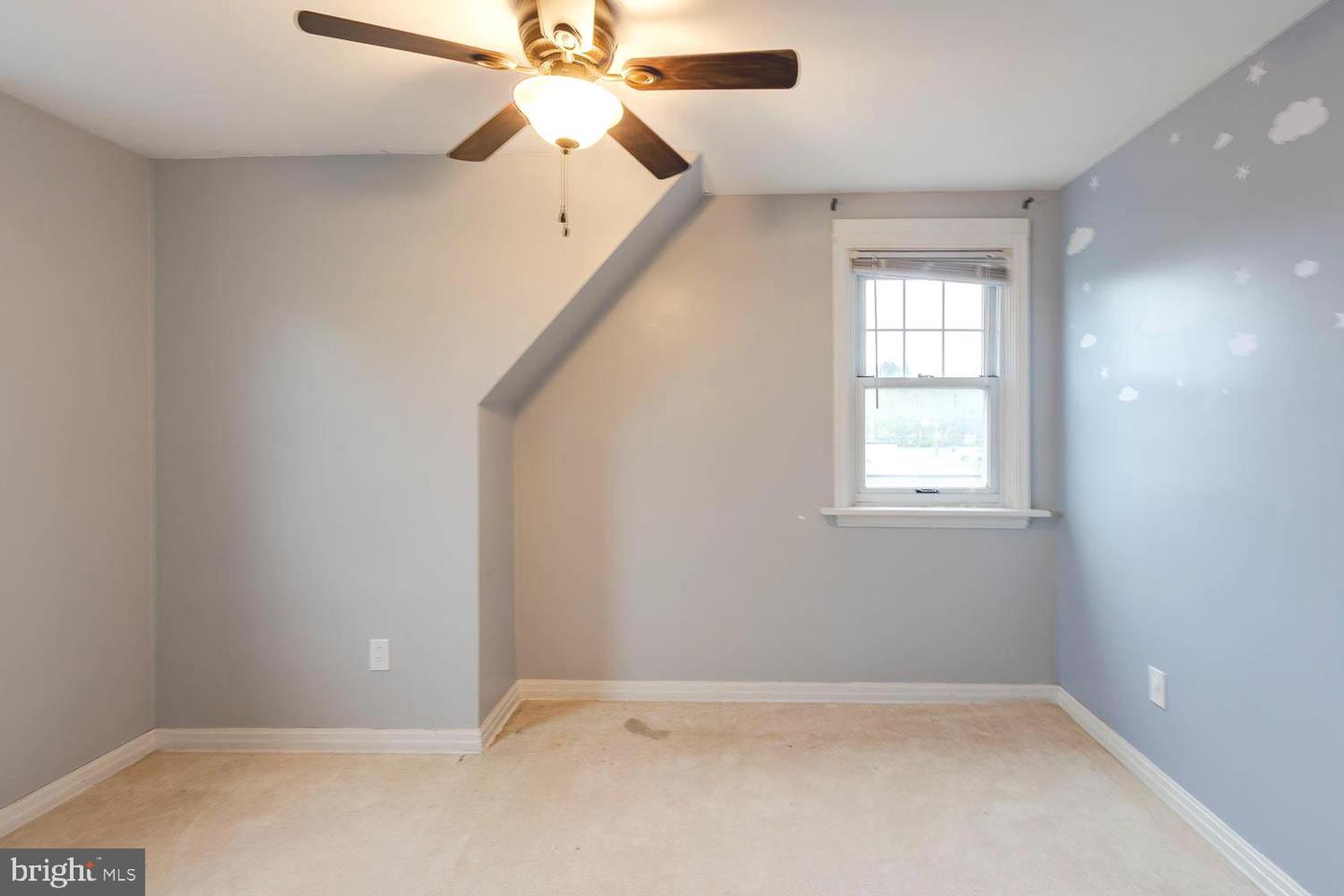 1307 E Pine St Property Photo 20