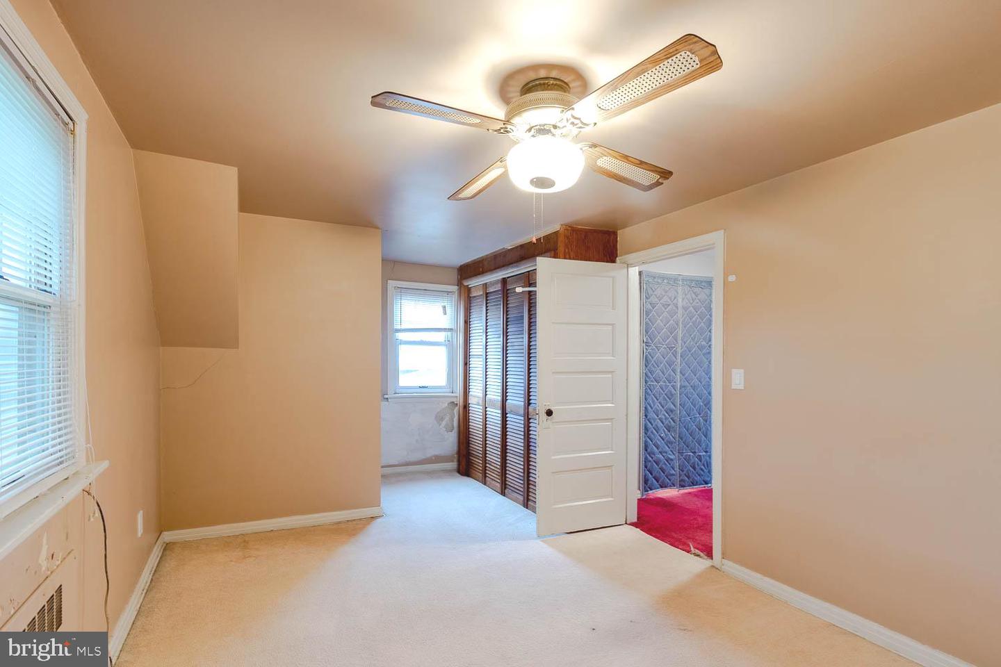 1307 E Pine St Property Photo 24