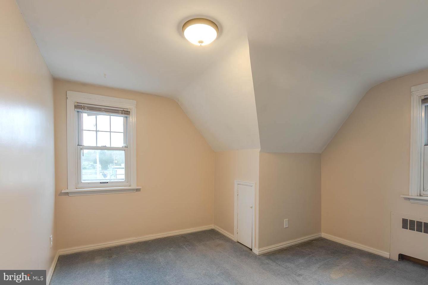 1307 E Pine St Property Photo 26