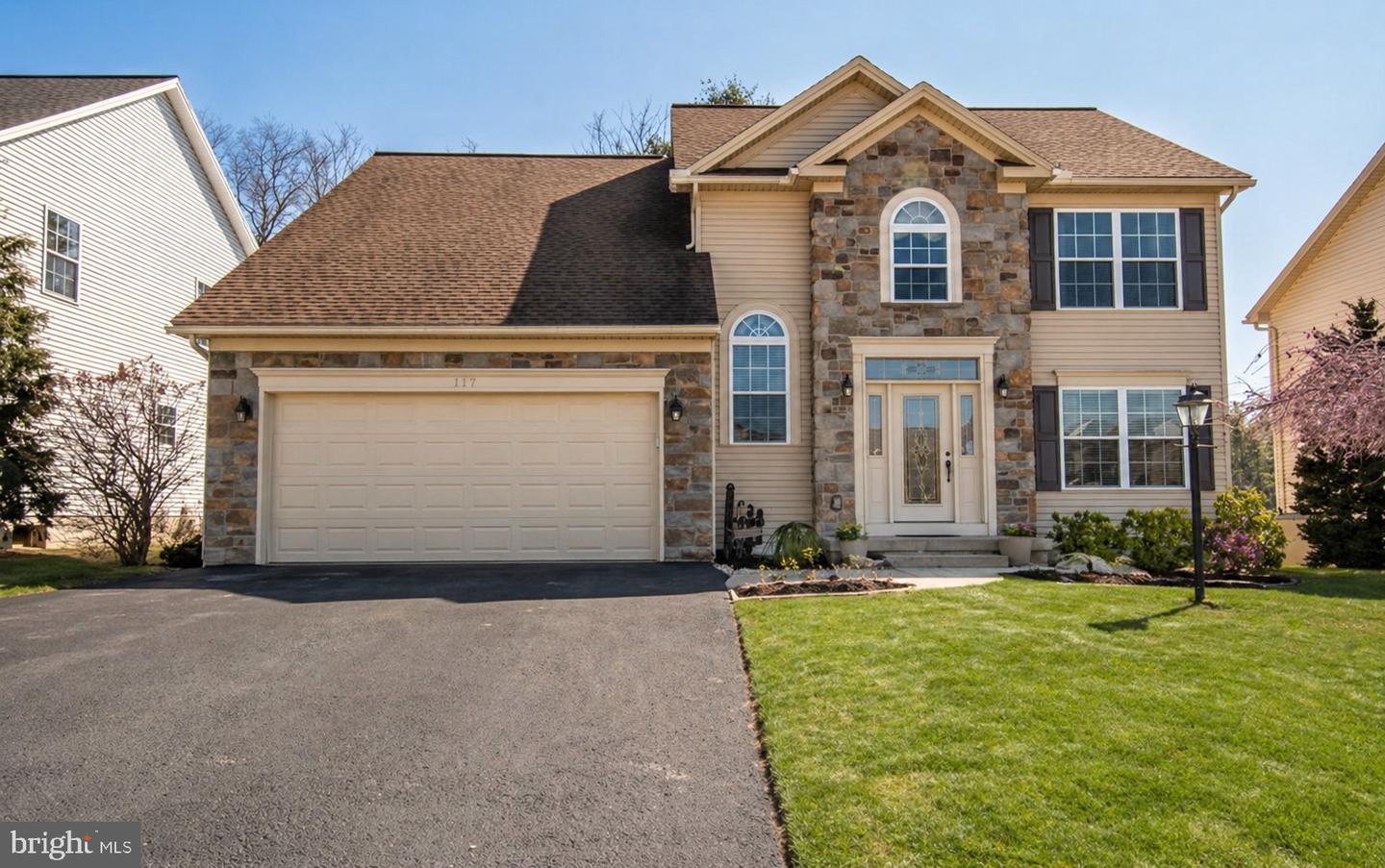 117 BARRENS CT