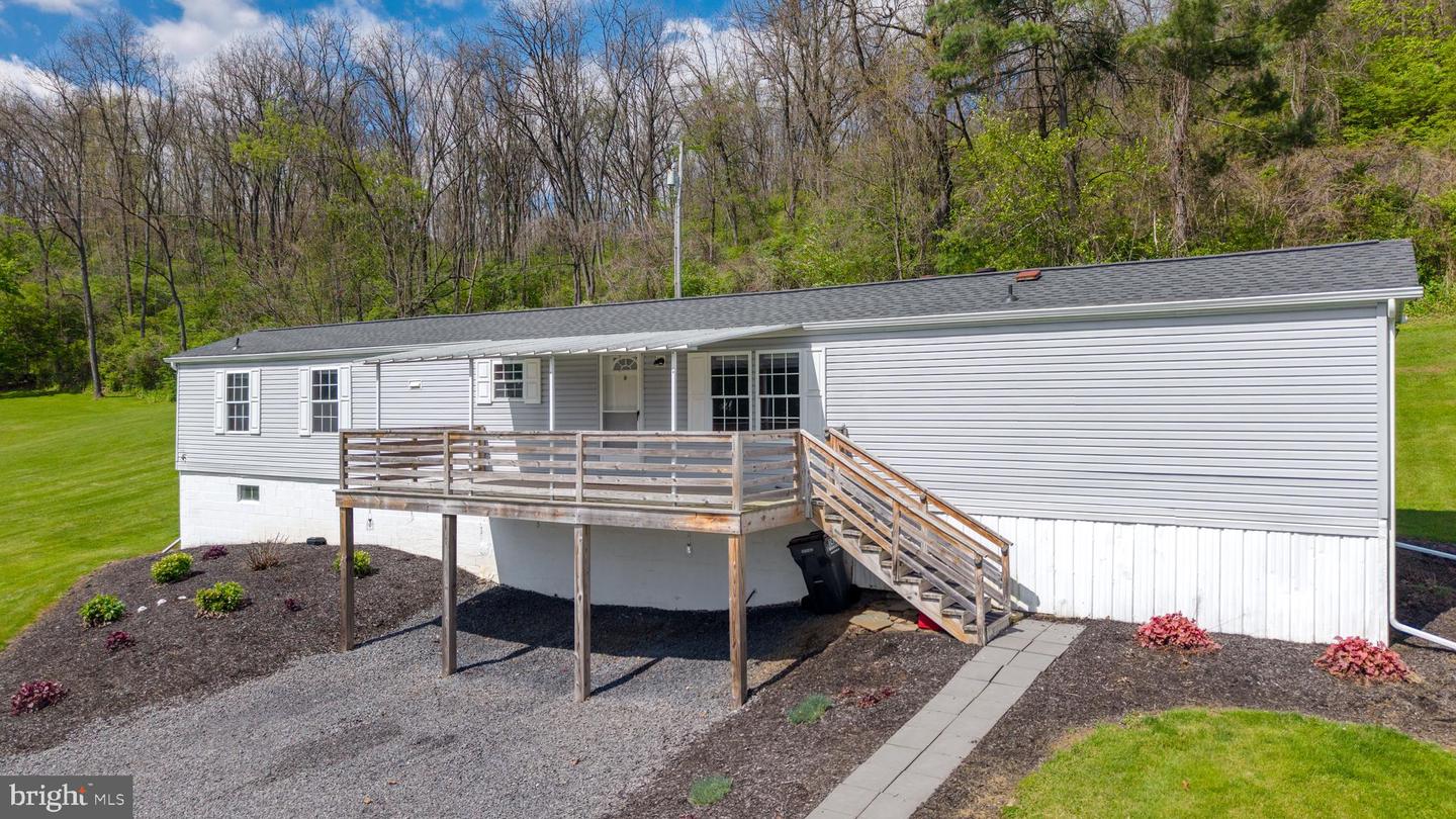 245 Seibert Rd Property Photo 4