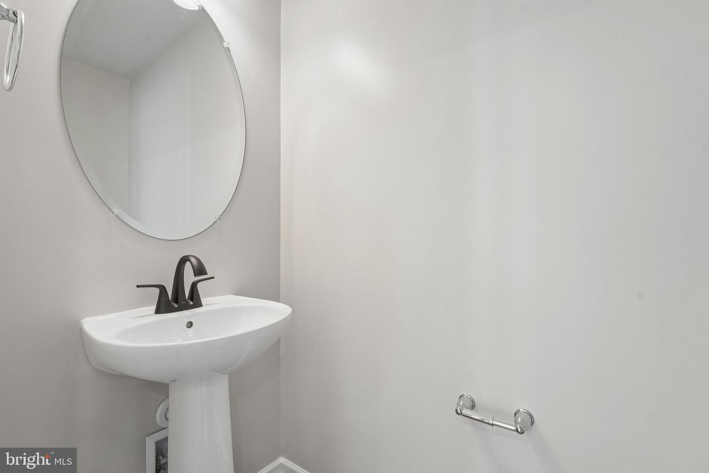 182 Highpoint Park Dr Property Photo 17