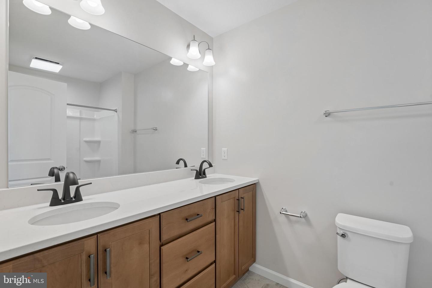 182 Highpoint Park Dr Property Photo 22