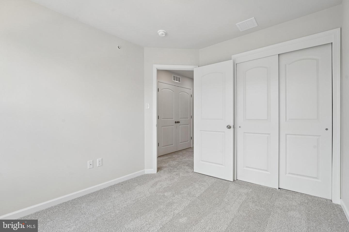 182 Highpoint Park Dr Property Photo 26