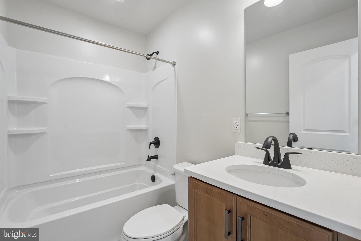 182 Highpoint Park Dr Property Photo 29