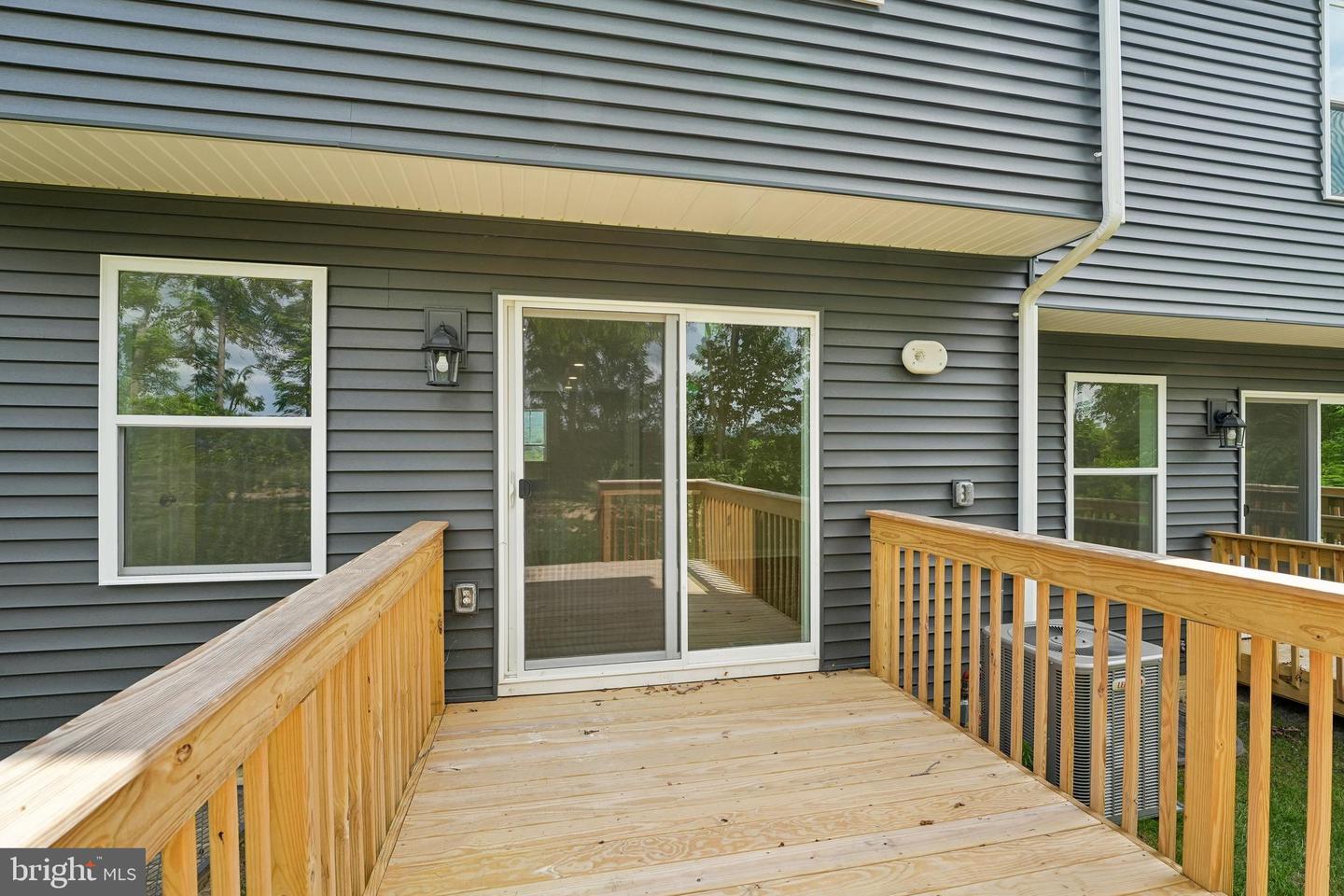 182 Highpoint Park Dr Property Photo 37