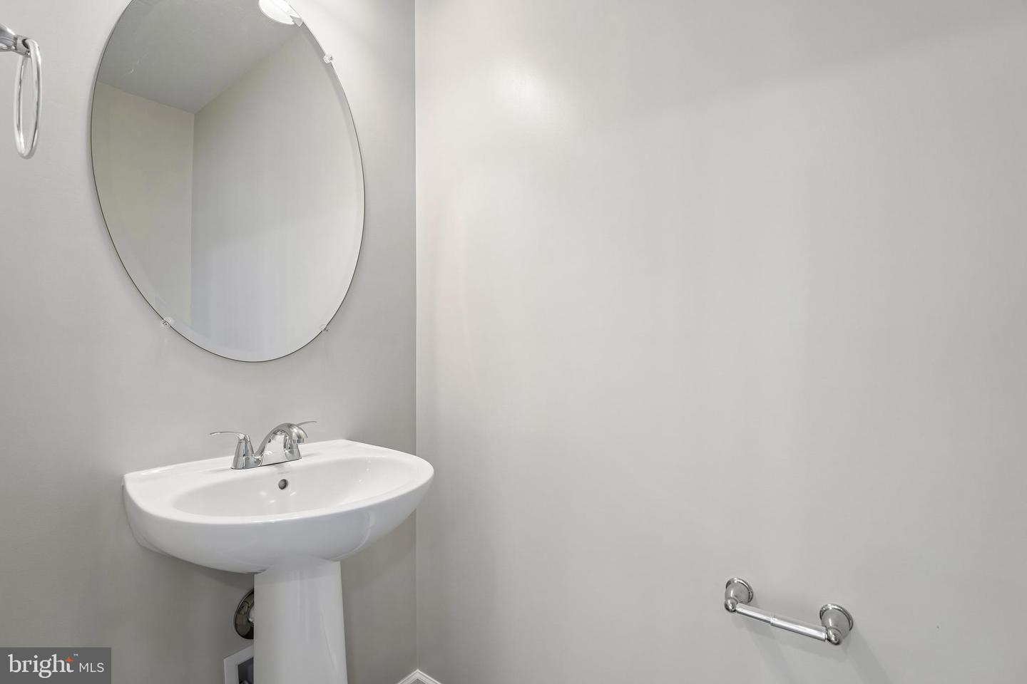 180 Highpoint Park Dr Property Photo 18