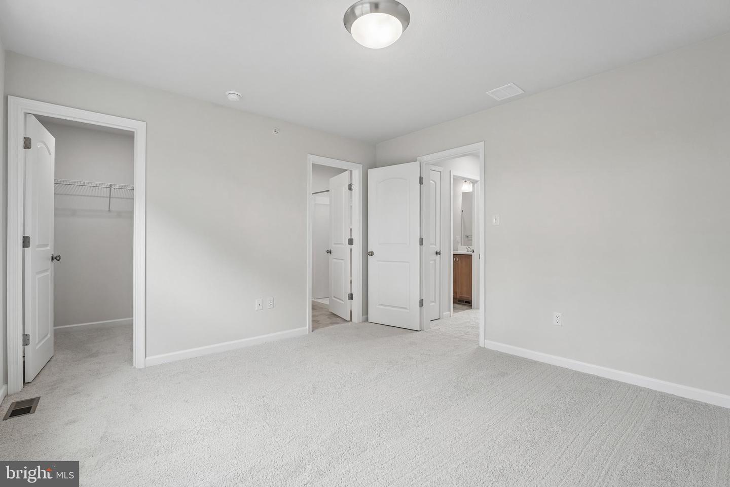 180 Highpoint Park Dr Property Photo 22