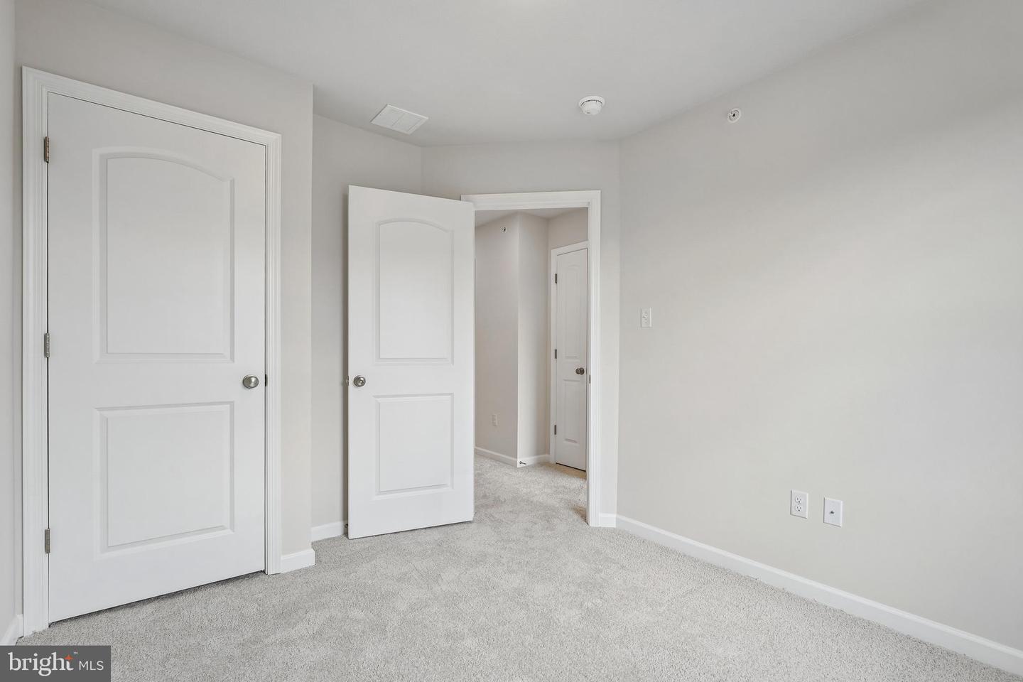 180 Highpoint Park Dr Property Photo 30
