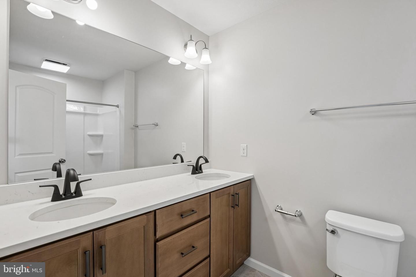 178 Highpoint Park Dr Property Photo 23