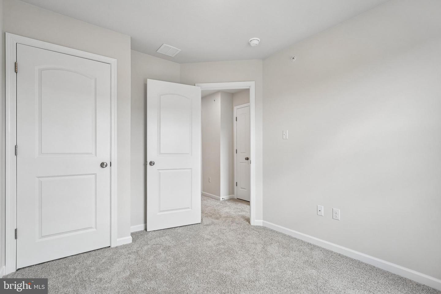 178 Highpoint Park Dr Property Photo 28