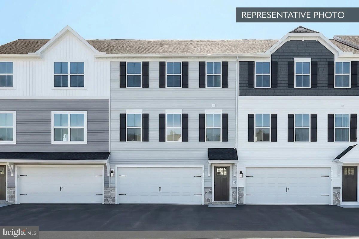 224 Lantern Ln #lot 212 Property Photo 1