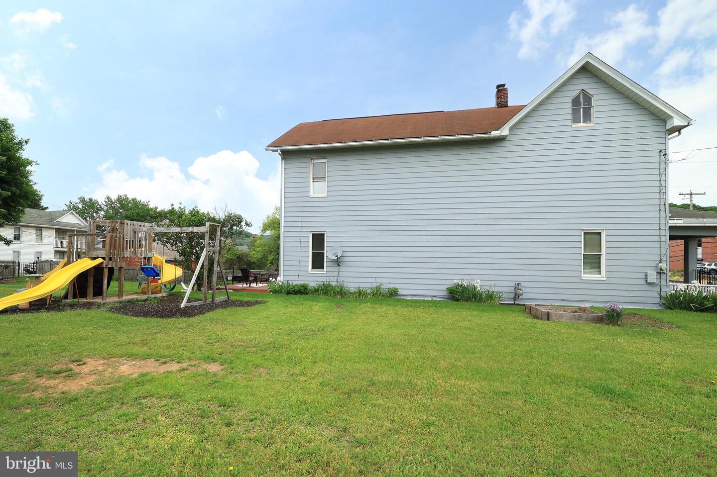 509 Willowbank St Property Photo 38