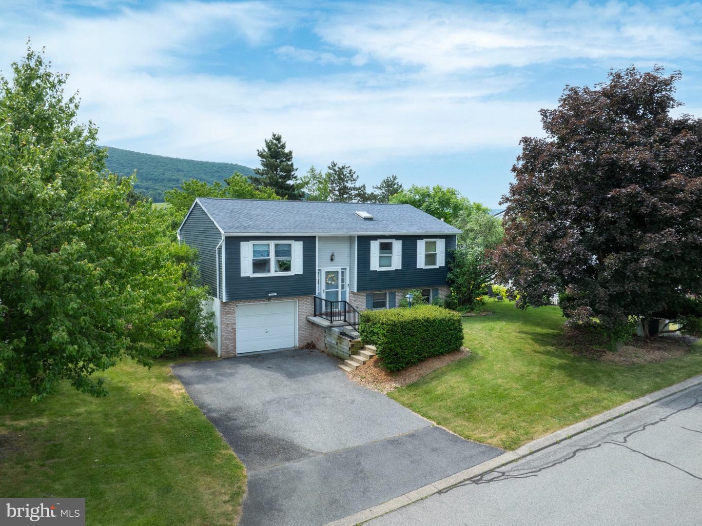 2653 Penbrook Ln Property Photo 1