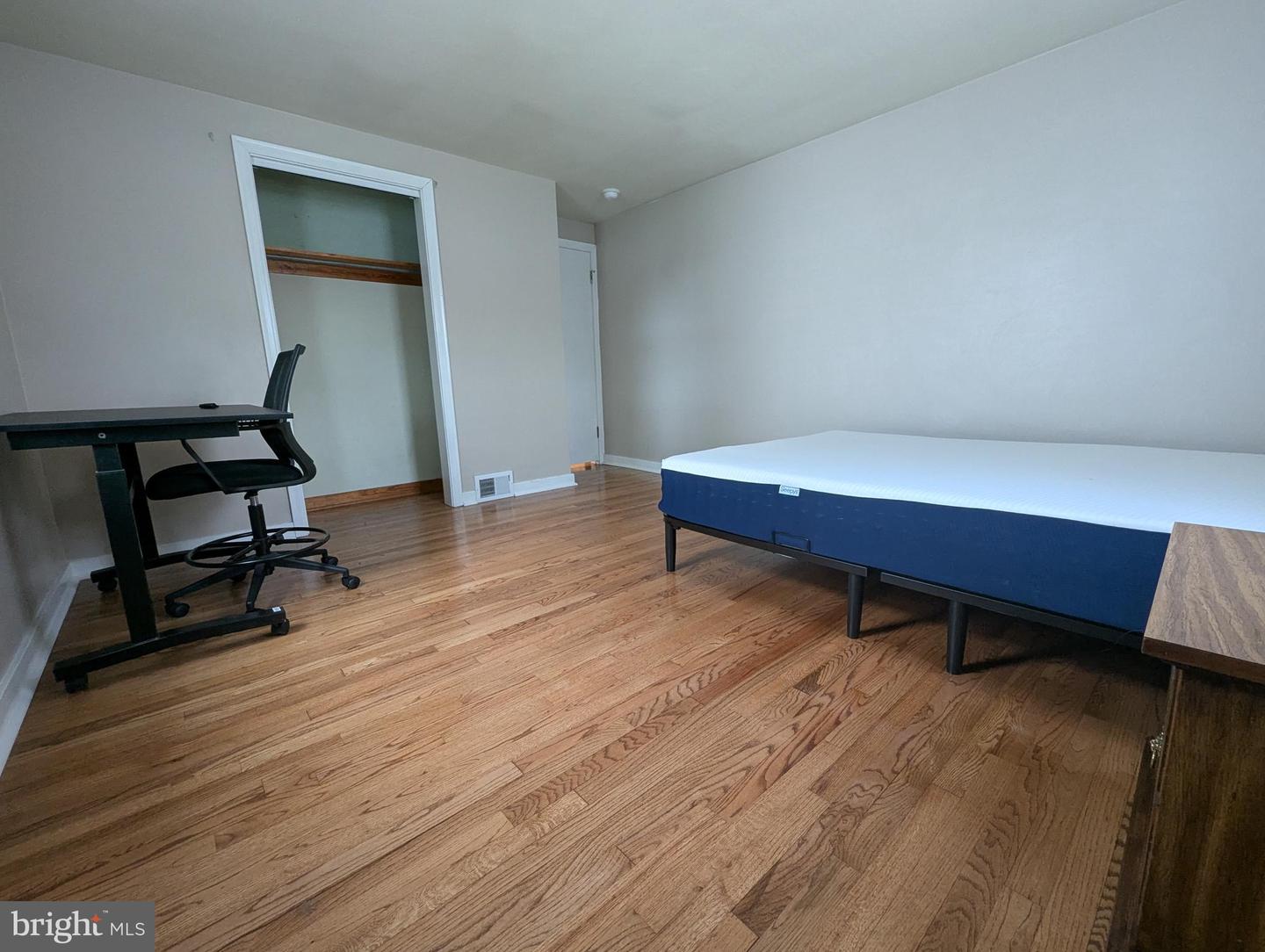 130 Logan Ave Property Photo 20