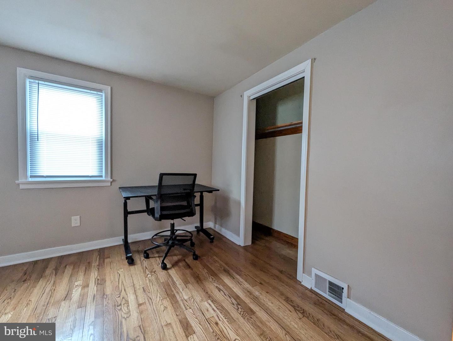 130 Logan Ave Property Photo 22