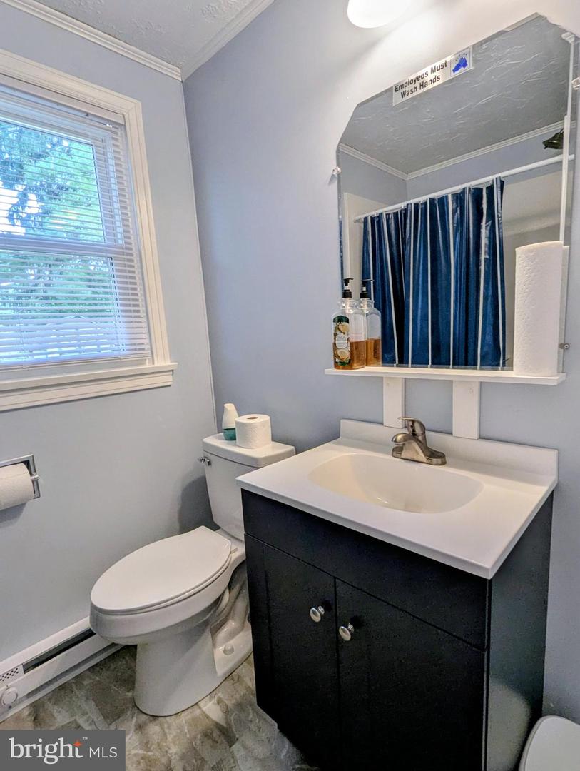 130 Logan Ave Property Photo 26