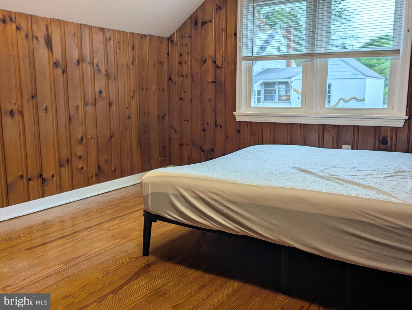 130 Logan Ave Property Photo 31