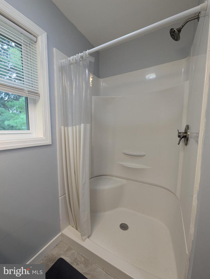 130 Logan Ave Property Photo 37