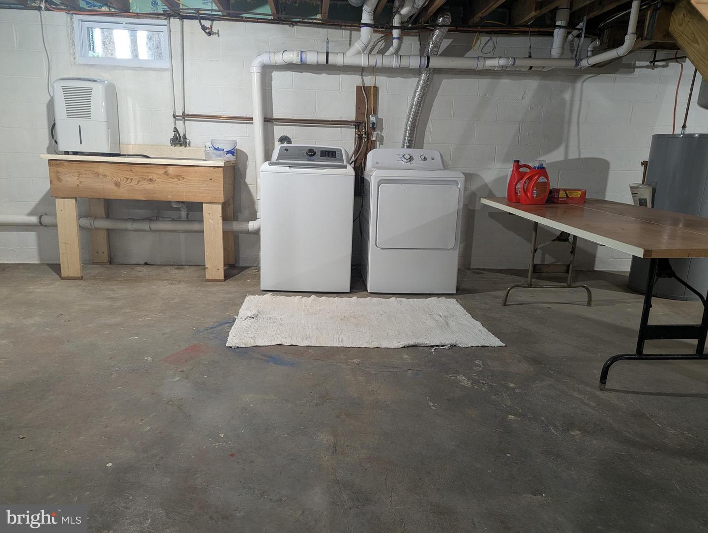 130 Logan Ave Property Photo 43