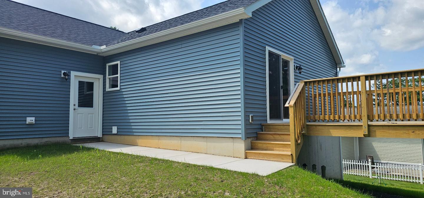 161 Timberwood Trl Property Photo 4