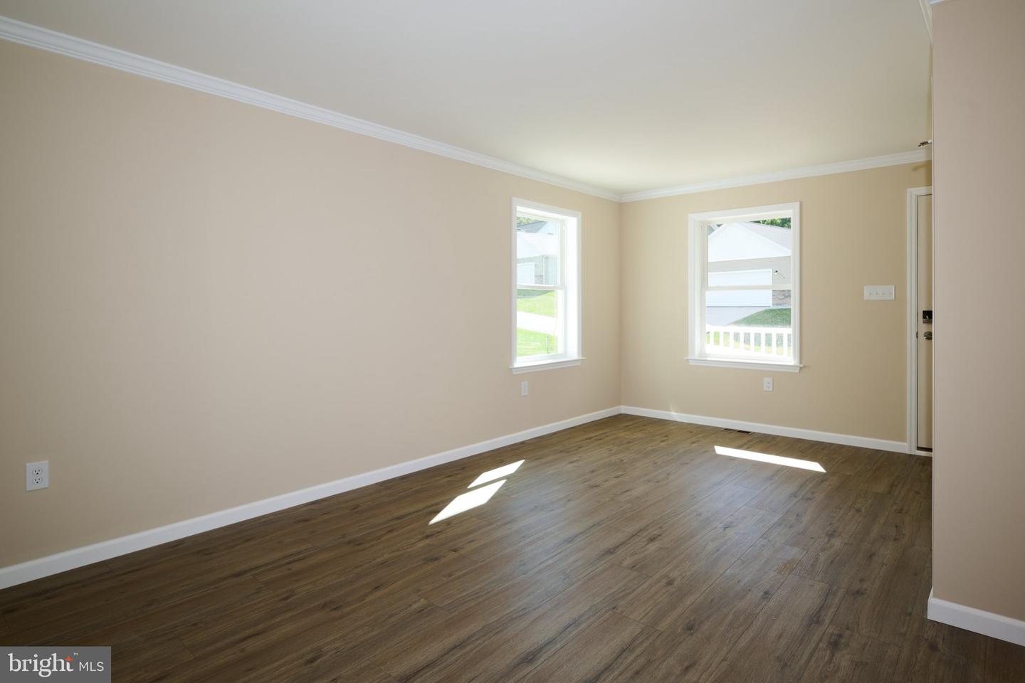 161 Timberwood Trl Property Photo 8