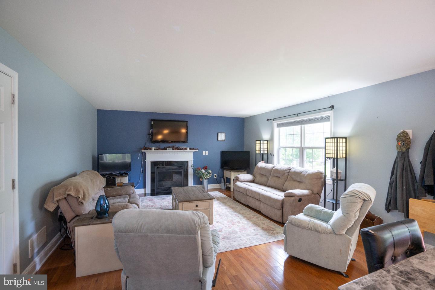 217 Washington Ave Property Photo 3