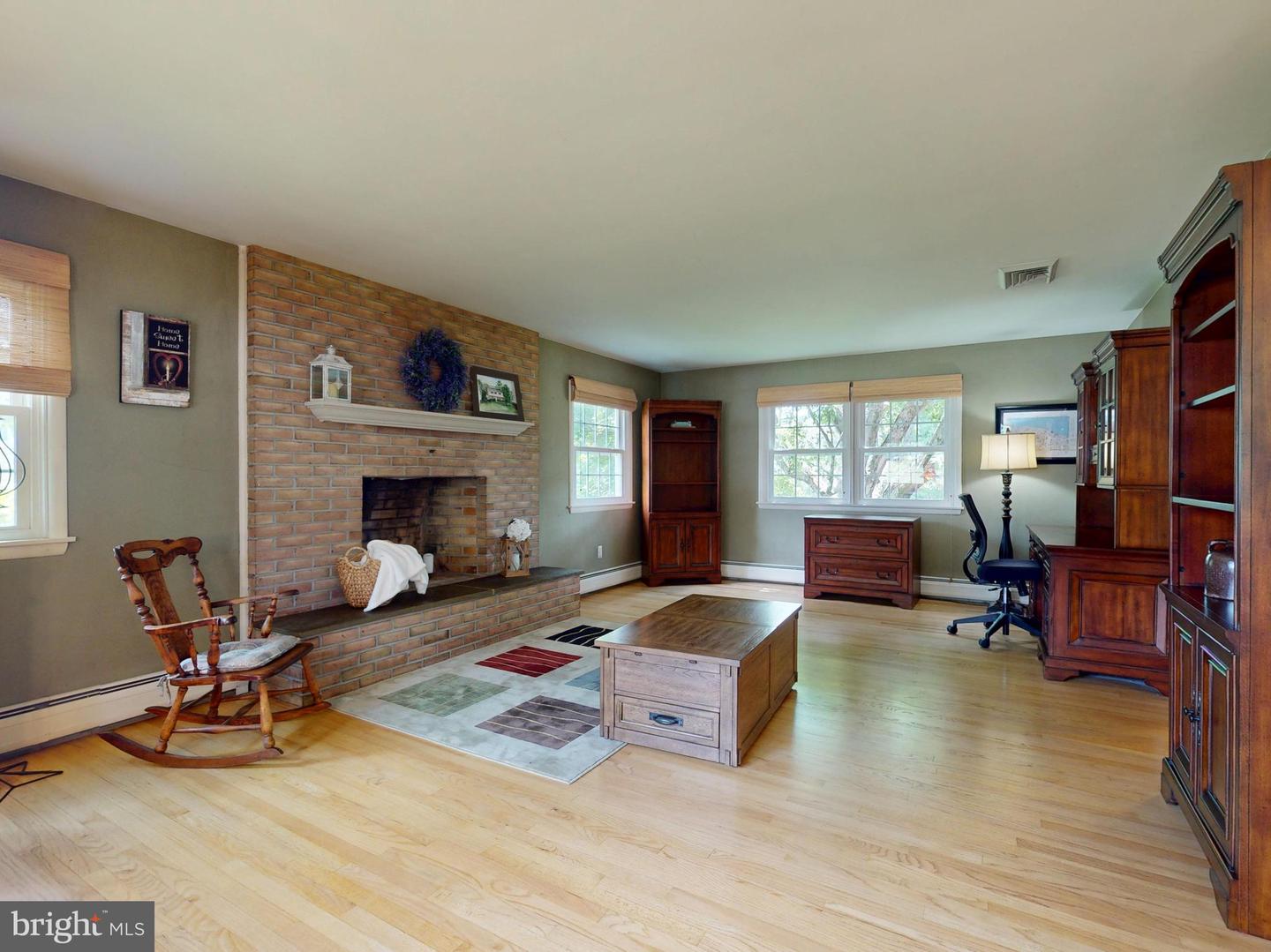 1006 Kay St Property Photo 4