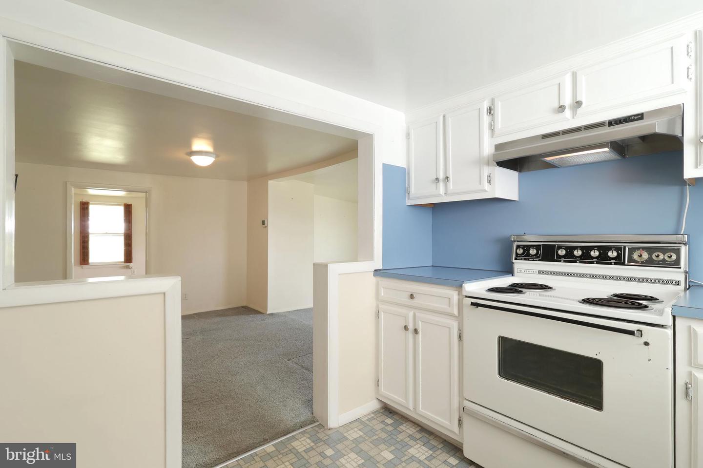 121 Mulbarger Ln Property Photo 16