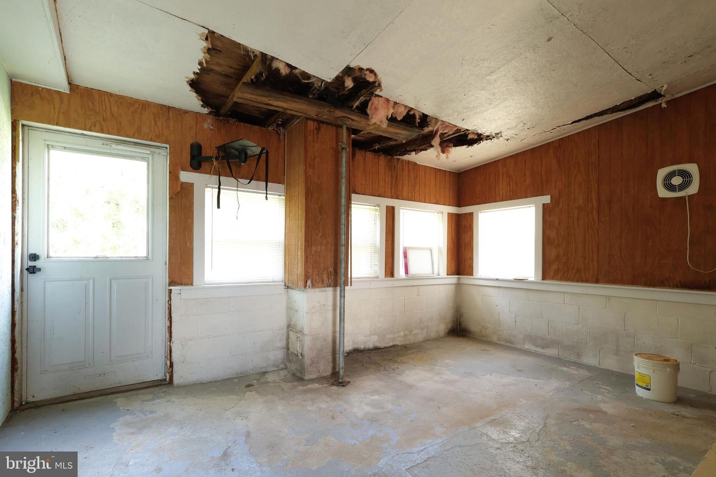 121 Mulbarger Ln Property Photo 25