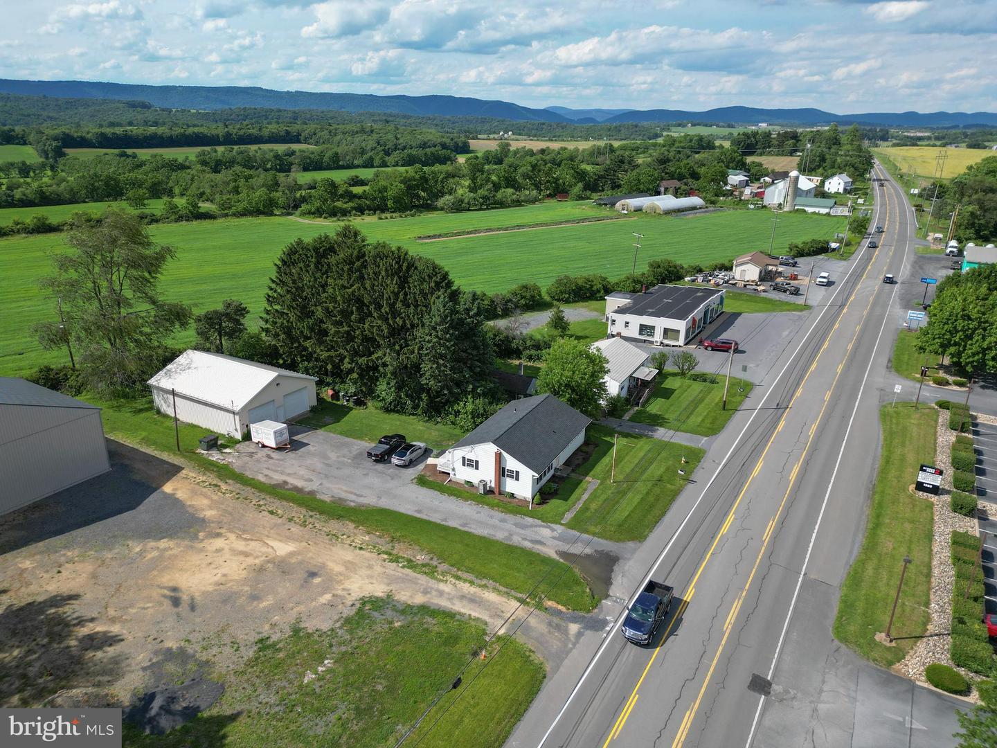 1301 & 1317 Benner Pike Property Photo 3