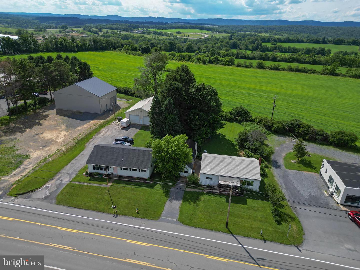 1301 & 1317 Benner Pike Property Photo 4