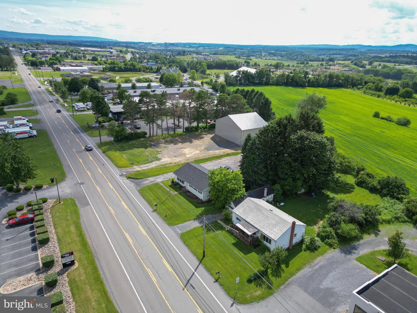 1301 & 1317 Benner Pike Property Photo 7