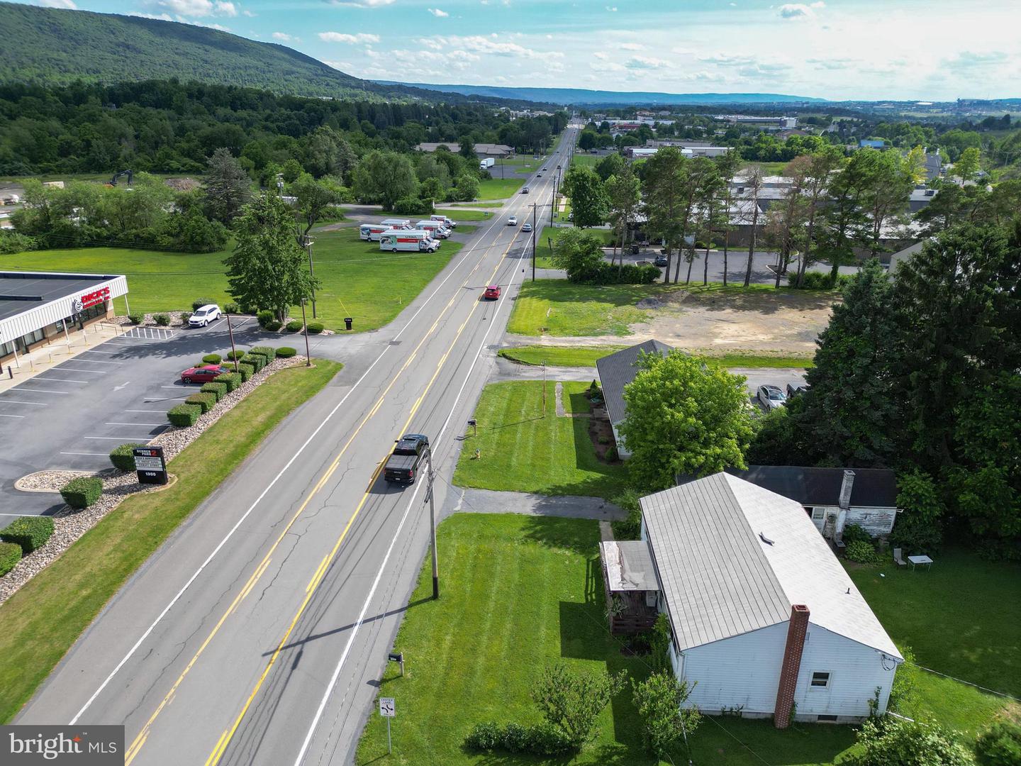 1301 & 1317 Benner Pike Property Photo 11