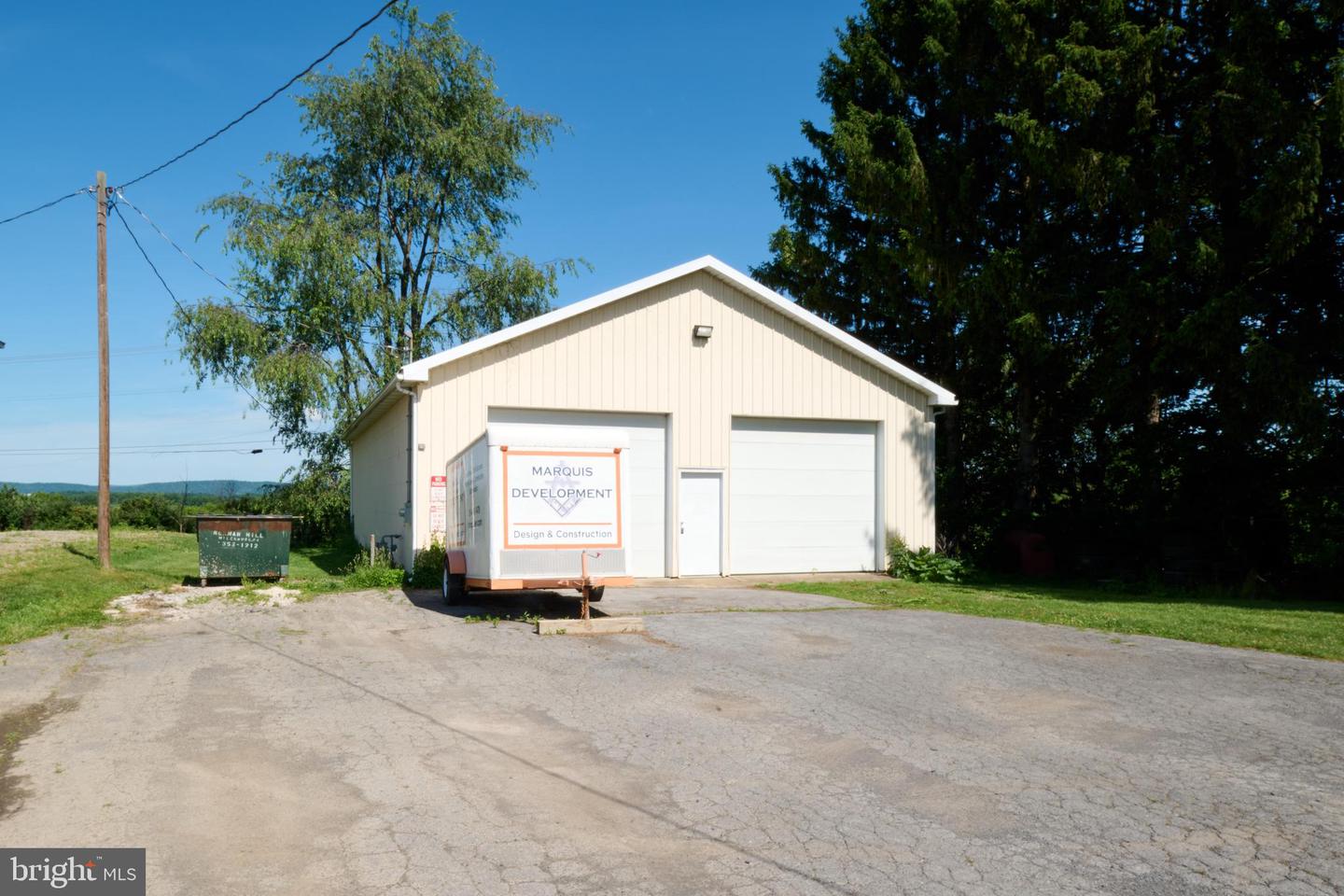 1301 & 1317 Benner Pike Property Photo 23