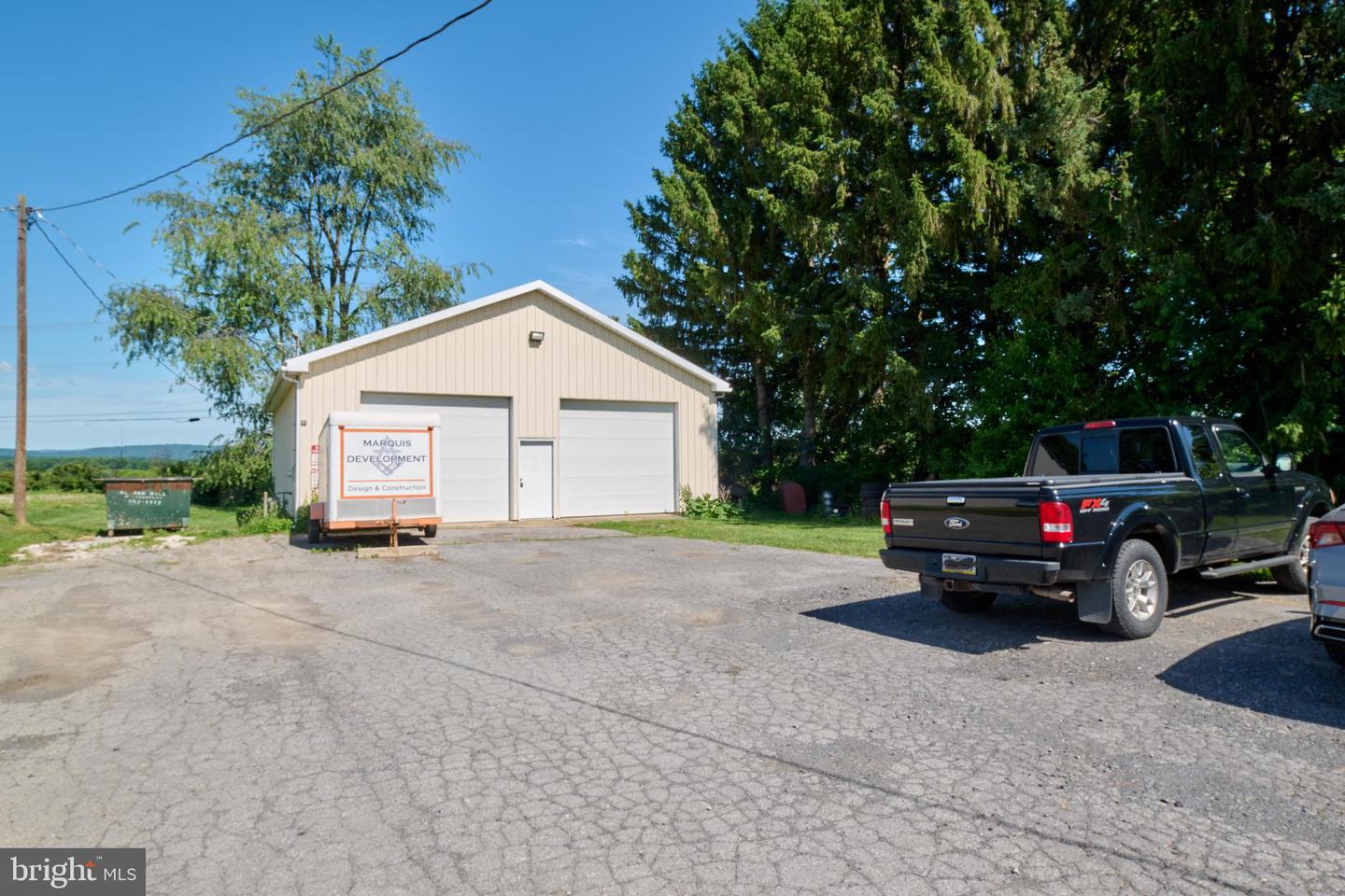 1301 & 1317 Benner Pike Property Photo 37