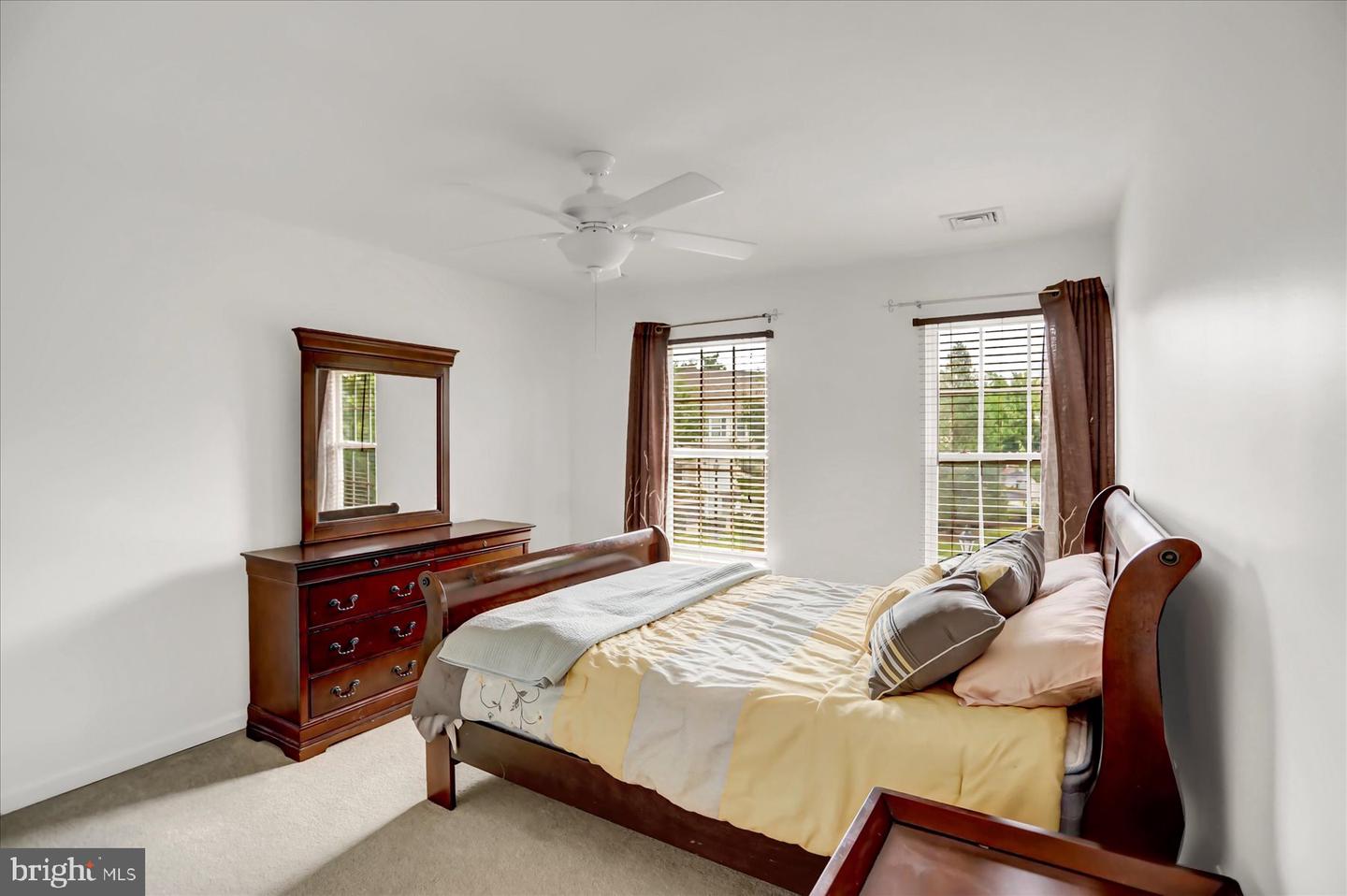 160 Scenery Ct Property Photo 29