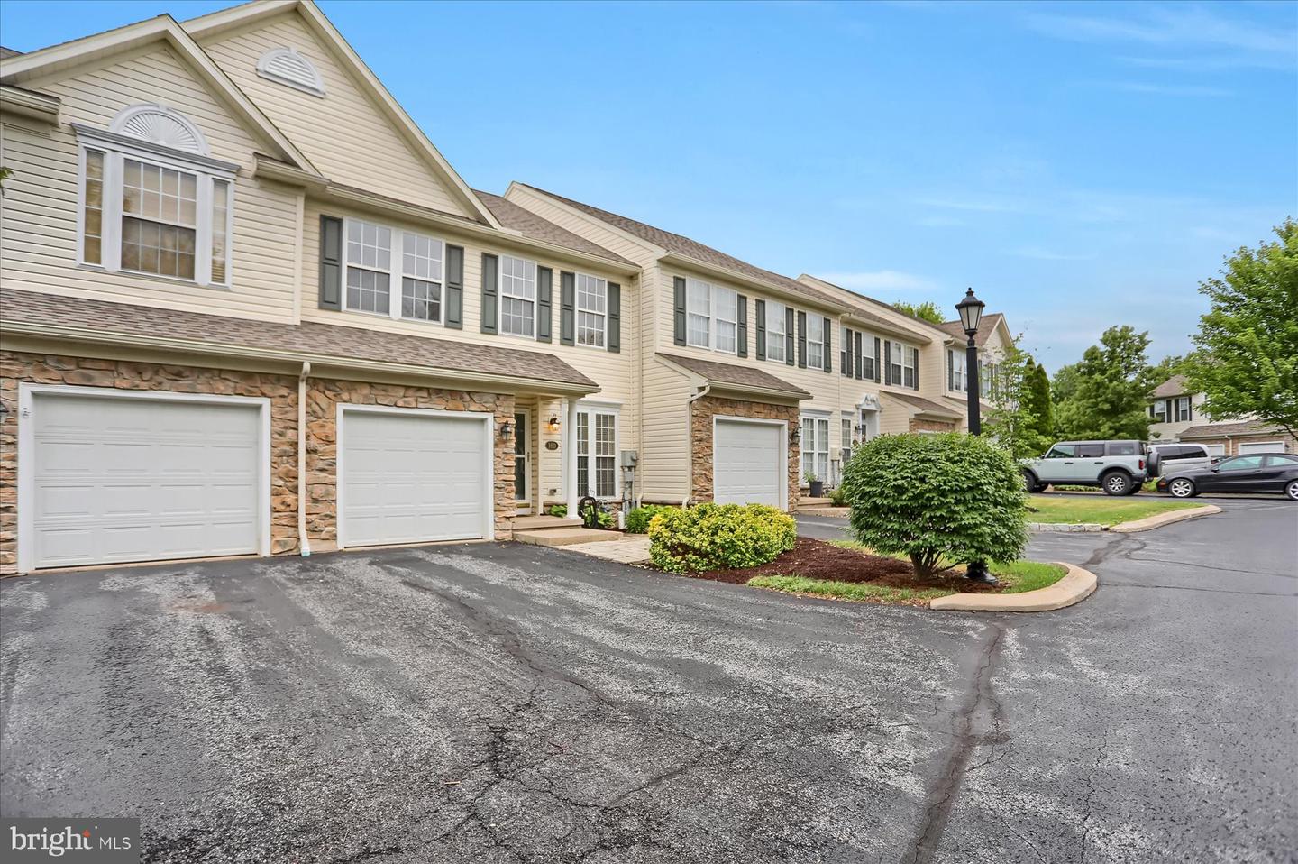 160 Scenery Ct Property Photo 37