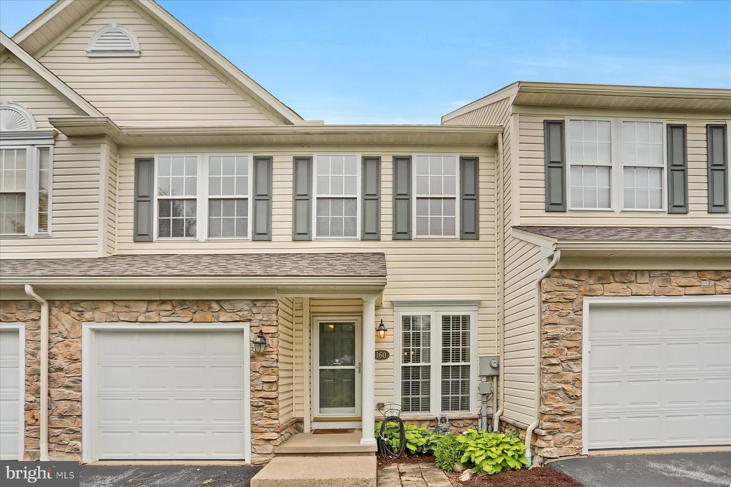 160 Scenery Ct Property Photo 38