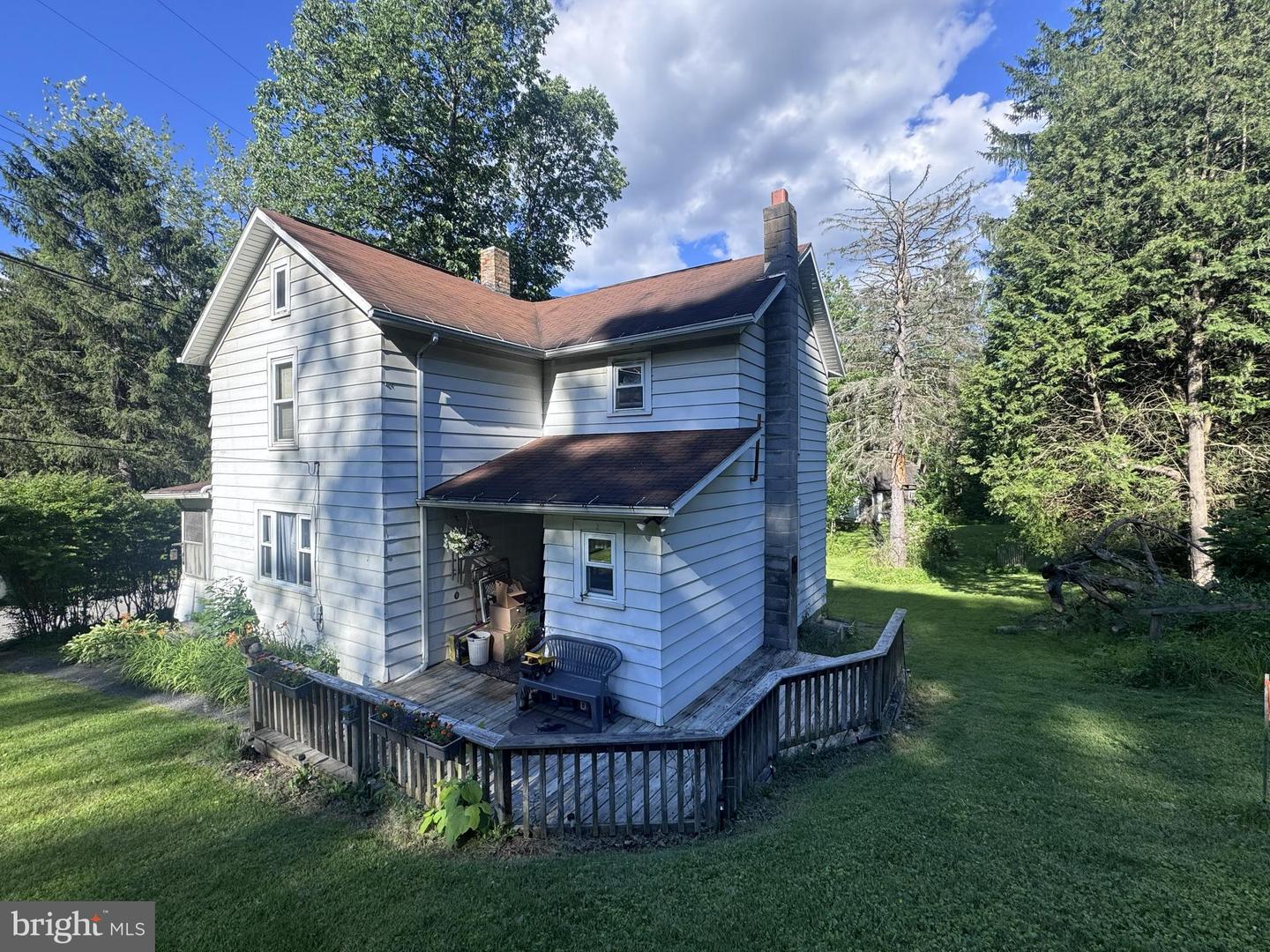 128 Dale Rd Property Photo 2