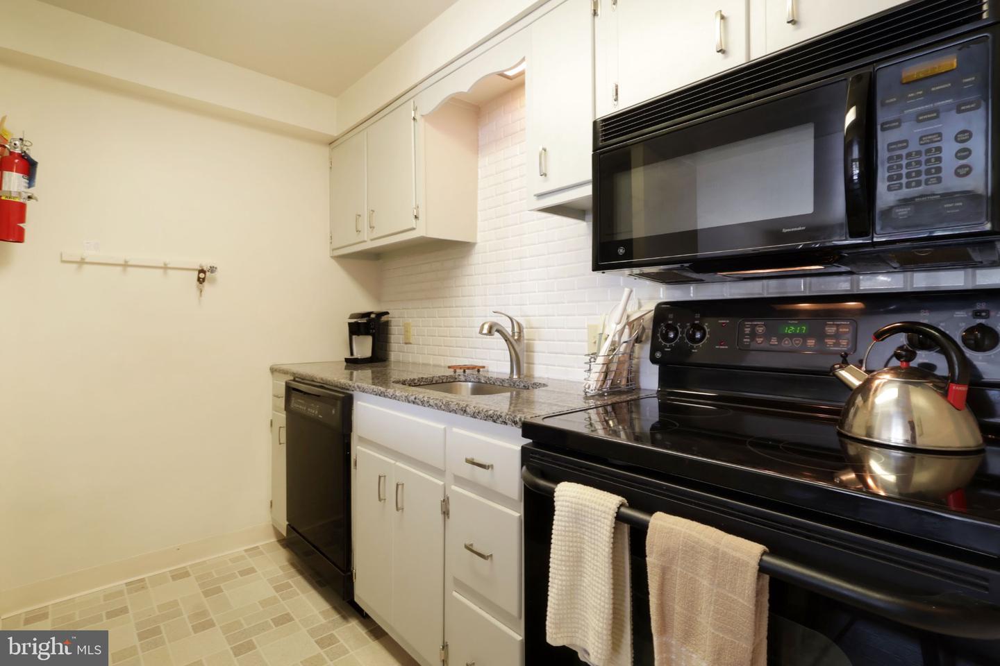 200 Highland Ave #apt. 210 Property Photo 15
