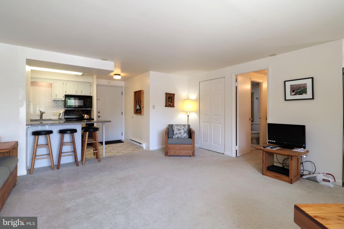 200 Highland Ave #apt. 210 Property Photo 27