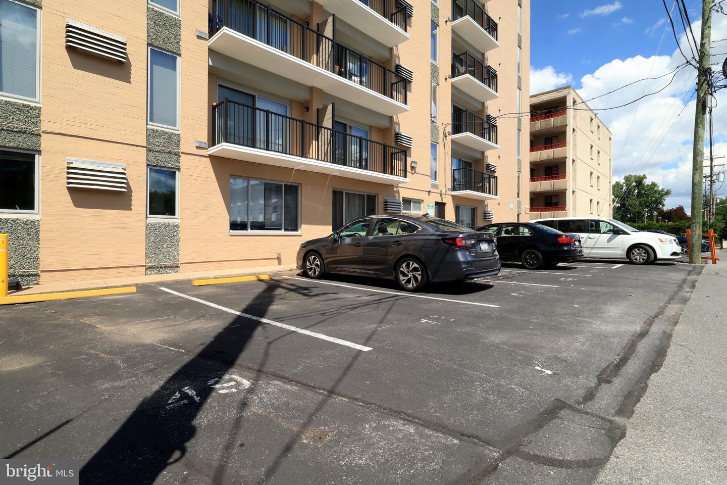 200 Highland Ave #apt. 210 Property Photo 49