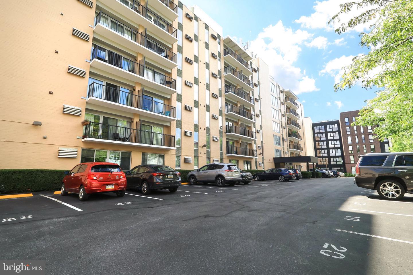 200 Highland Ave #apt. 210 Property Photo 51