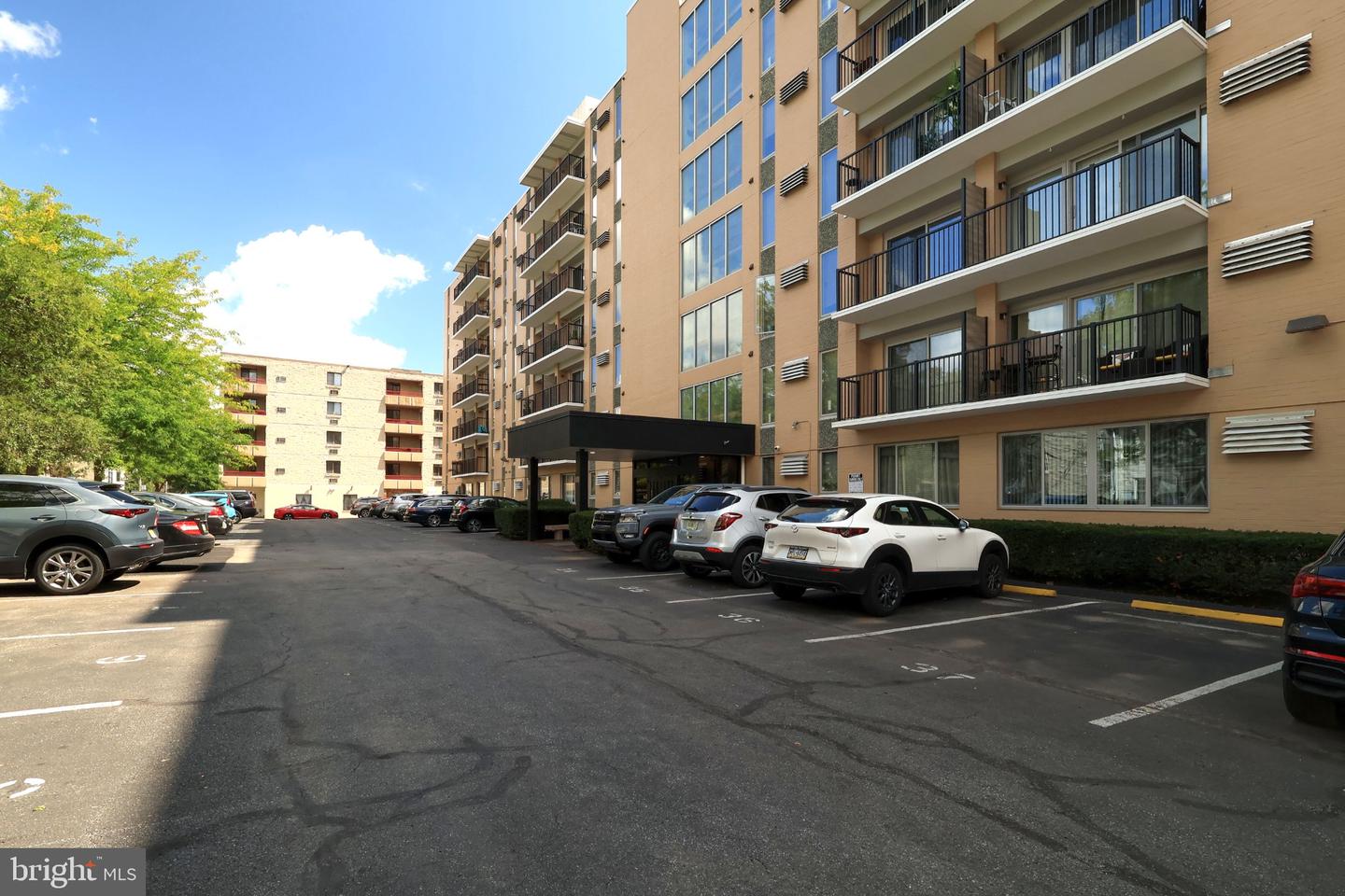 200 Highland Ave #apt. 210 Property Photo 53